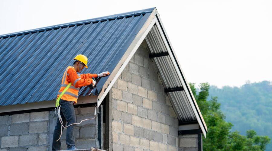 Expert Emergency Roof Repairs services in Kemah, TX
